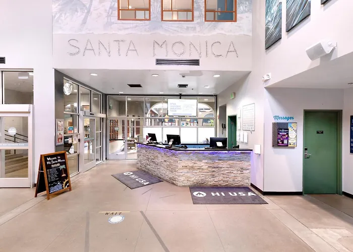 Hostels in Marina del Rey