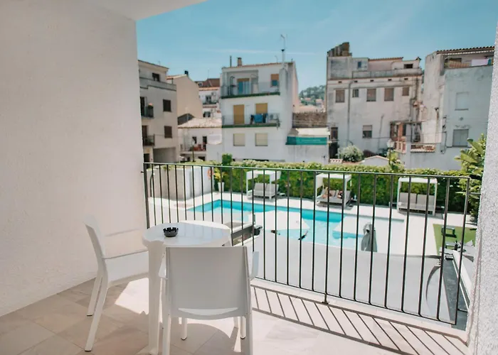 Billiga Hotell i Tossa de Mar