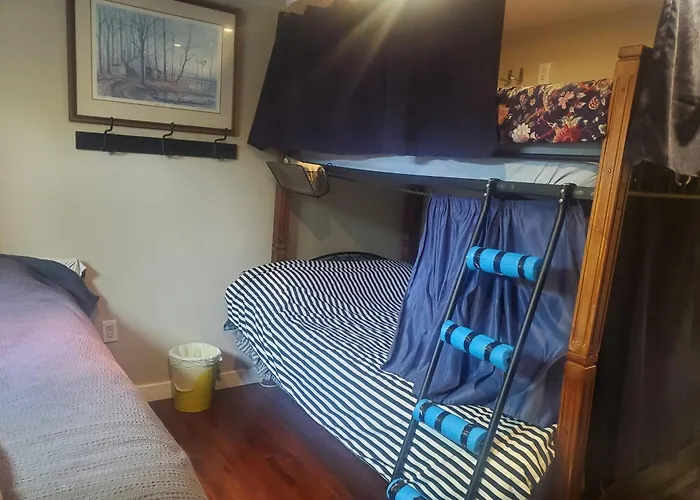 Hostellit YYC