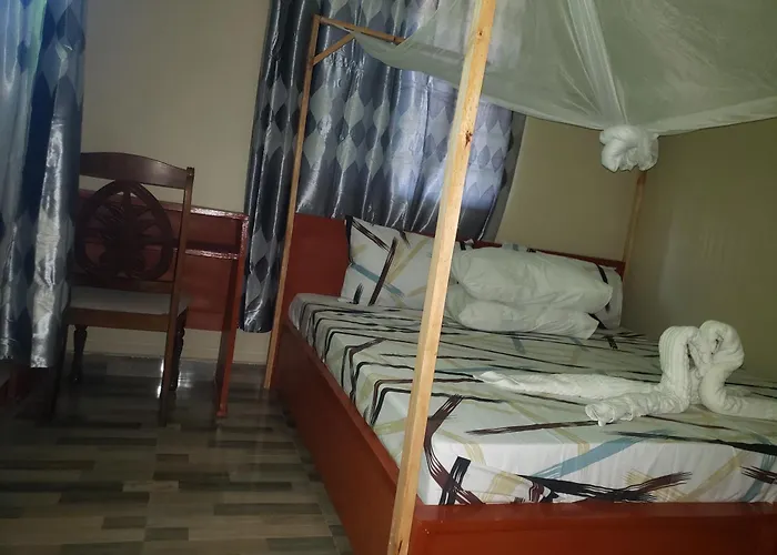 Hostels in Daressalam