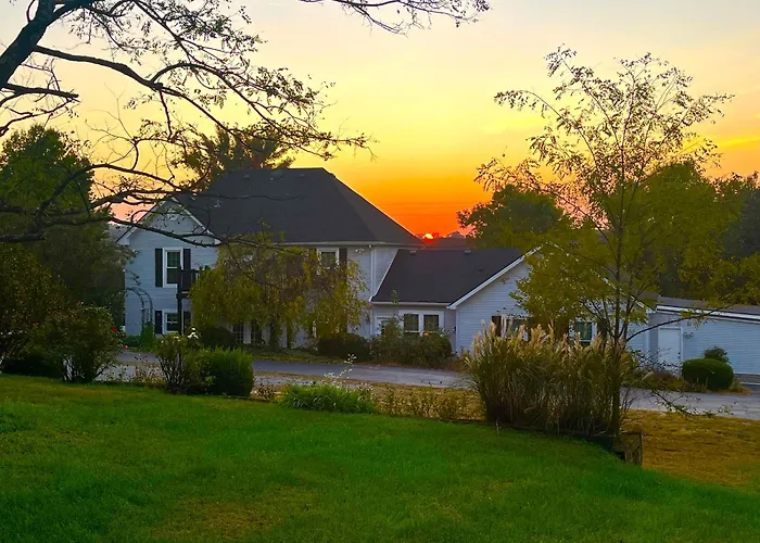 Bed & Breakfast in Lawrenceburg