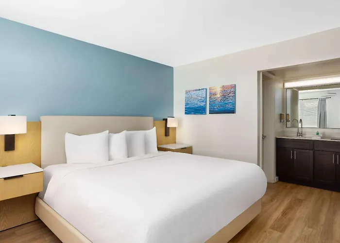 Cheap Hotels in Manteo