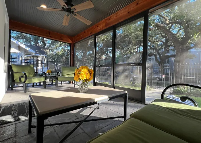 Hostels in Houston