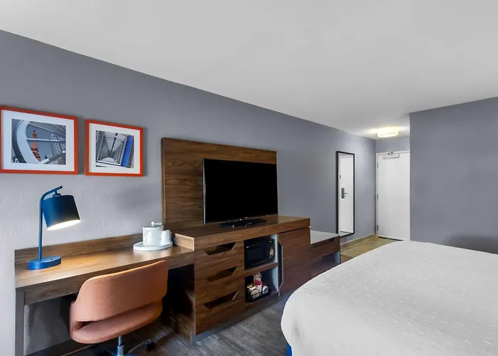 Cheap Hotels in Marion