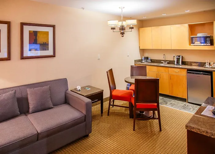 Cheap Hotels in Red Deer