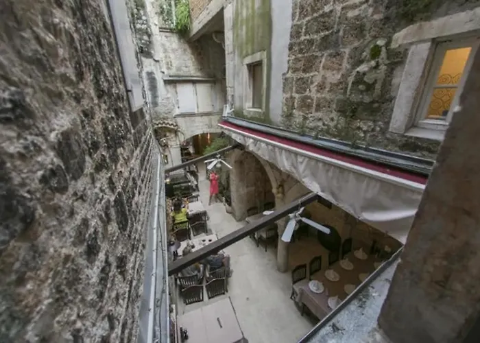 Hostels in Trogir