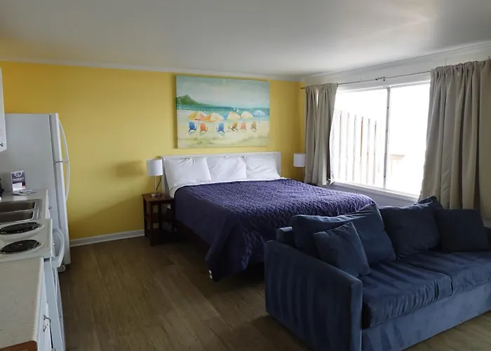 Cheap Hotels in Topsail Beach