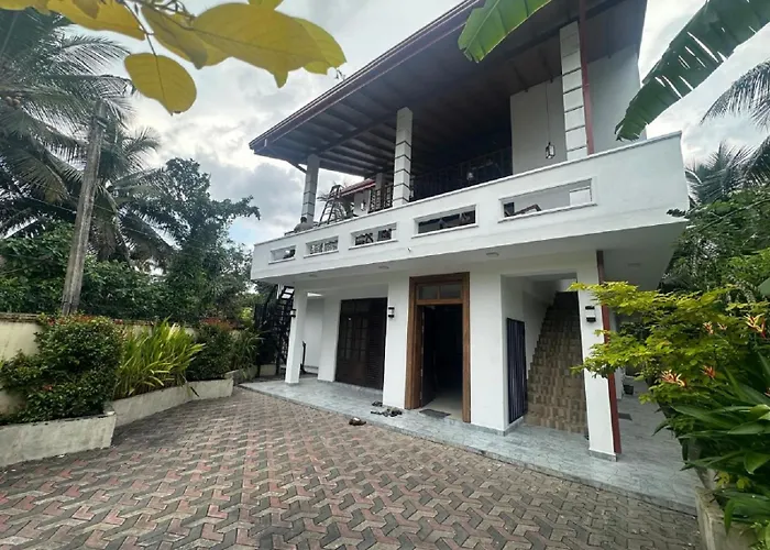 Guest Houses in Kaduwela