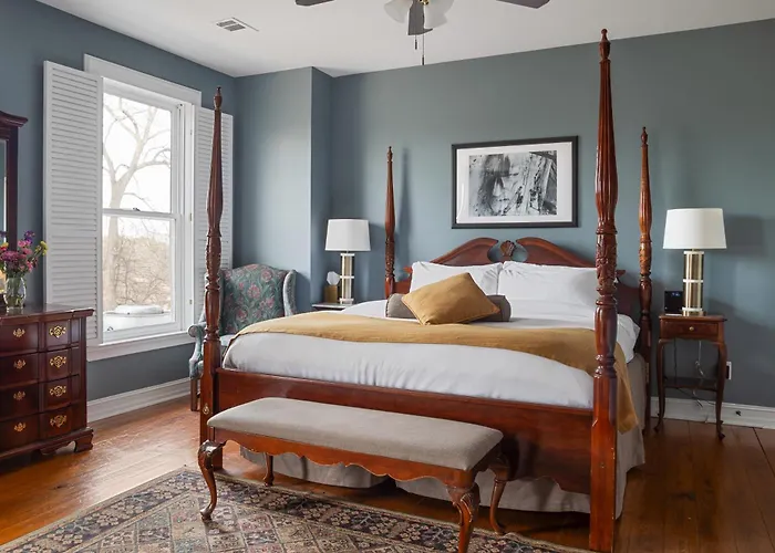 Bed and Breakfast in Fayetteville