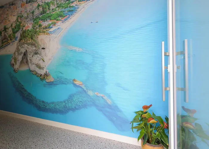 Pensions in Tropea