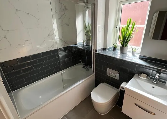 Cheap Hotels in Poole