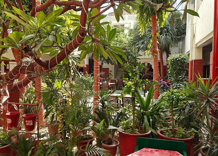 Cheap Hotels in Agra (Uttar Pradesh)