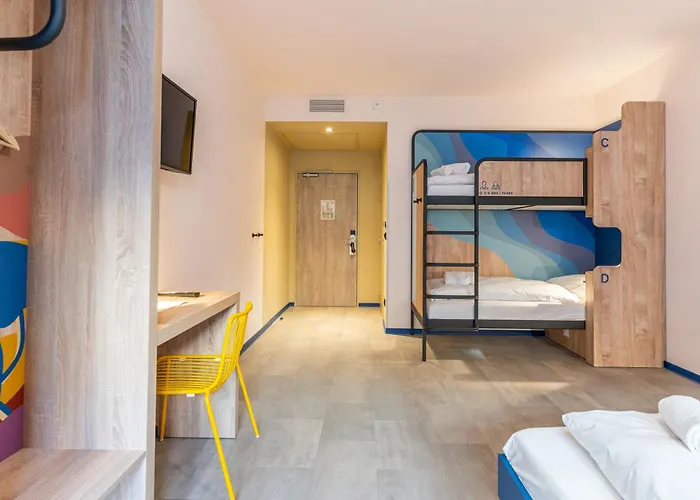 Cheap Hotels in Marseille