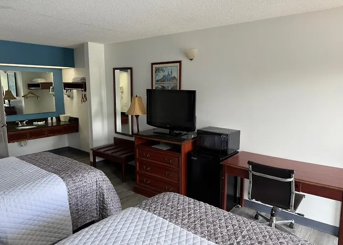 Cheap Hotels in Roanoke Rapids