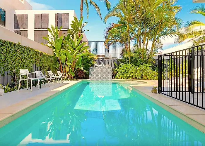 Cheap Hotels in Byron Bay