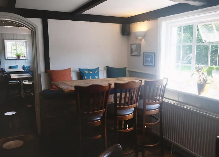 Cheap Hotels in Lymington