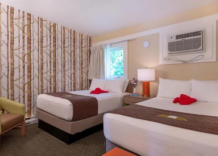 Motels in Stonington