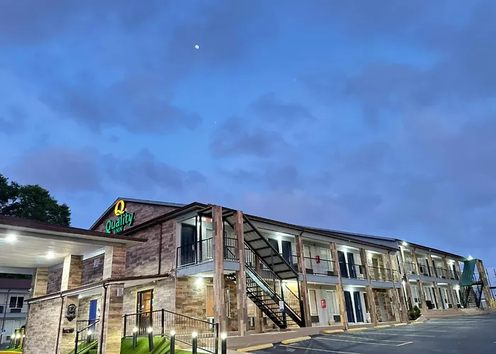 Cheap Hotels in Crestview