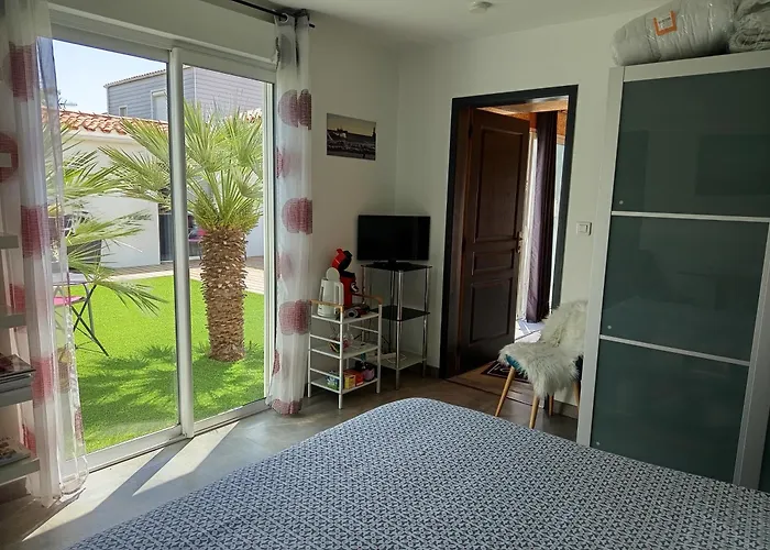 Pensions in Les Sables-dʼOlonne