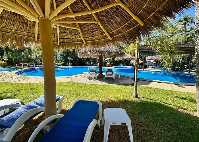 Cheap Hotels in San Patricio Melaque
