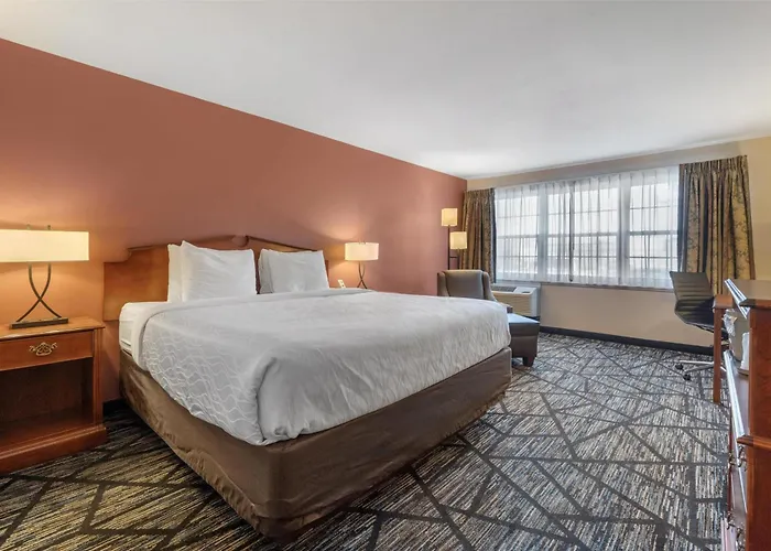 Cheap Hotels in Auburn