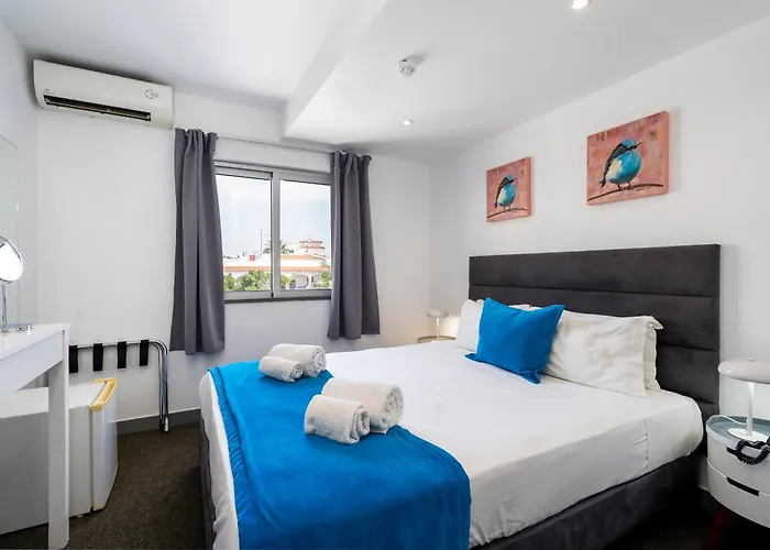 Cheap Hotels in Albufeira