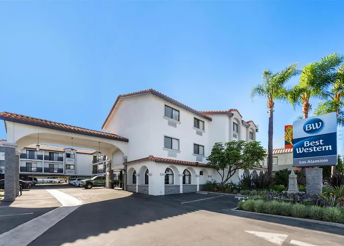 Cheap Hotels in Los Alamitos