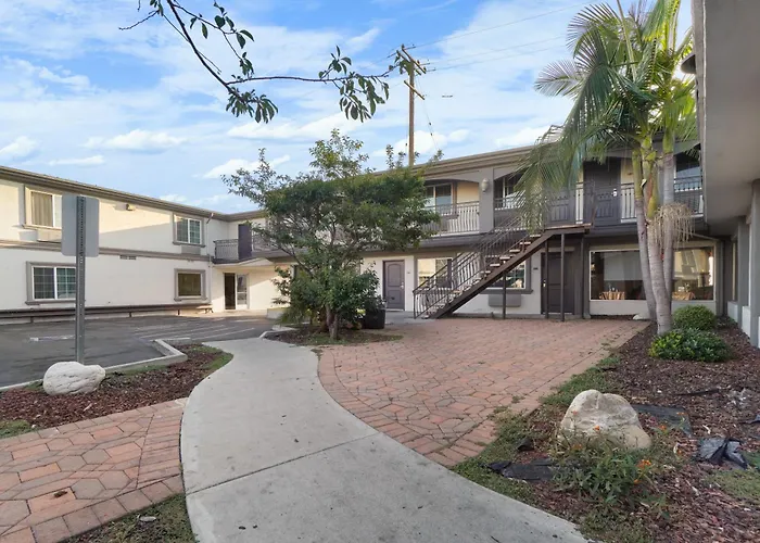 Motels in Huntington Park