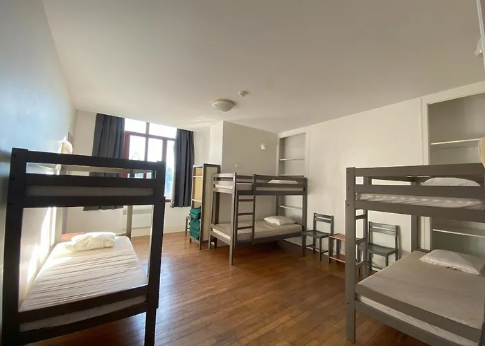 Hostels in Troyes