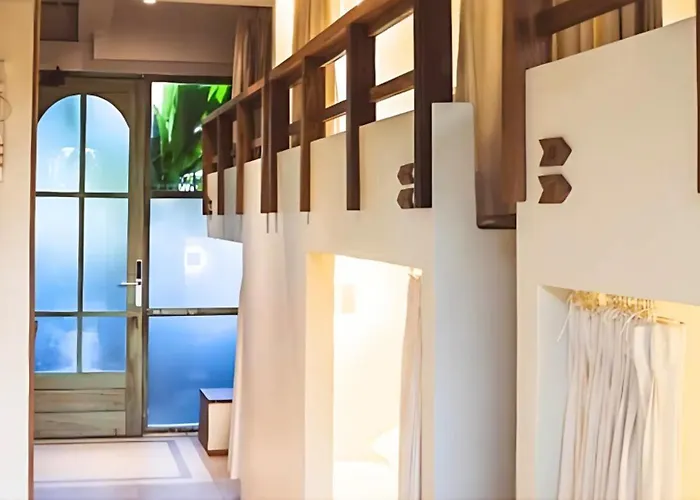 Hostels in Seminyak