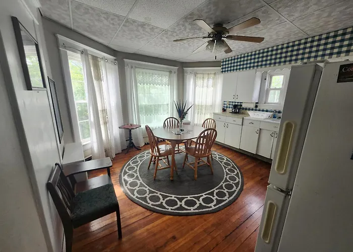 Bed and Breakfasts in Elysburg
