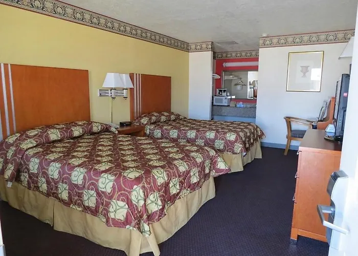 Motels in Winnie