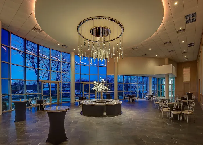 Cheap Hotels in Eatontown