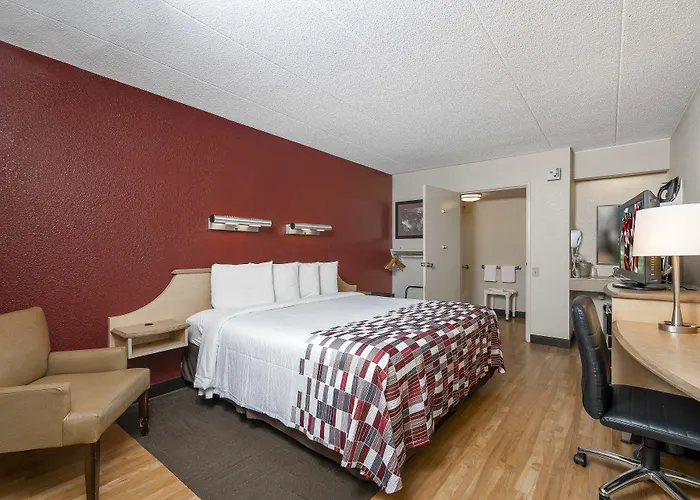 Motels in New London
