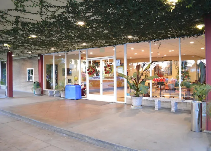 Cheap Hotels in Ontario