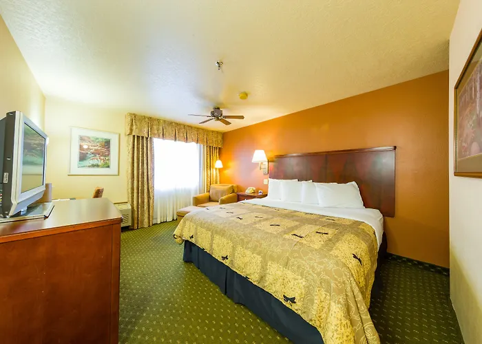 Cheap Hotels in Gunnison