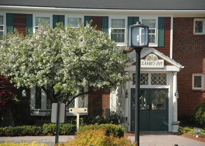 Cheap Hotels in Hampton
