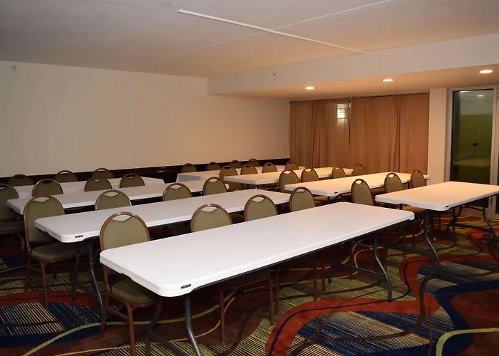 Cheap Hotels in Addison