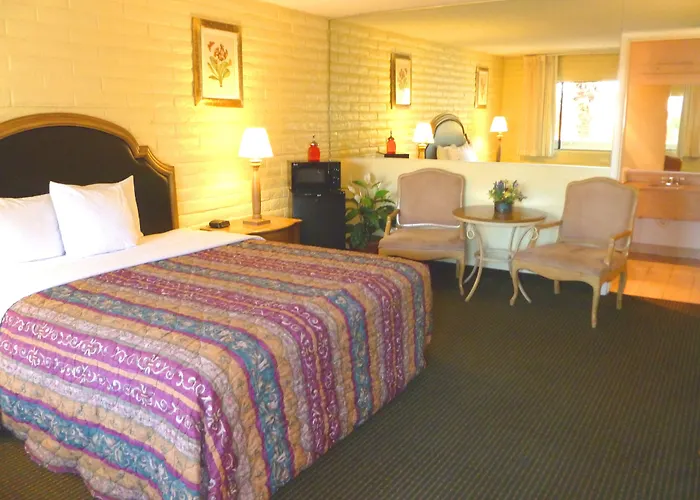 Motels in Ione