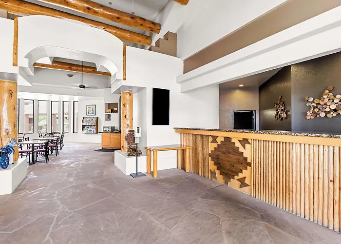 Cheap Hotels in Apache Junction