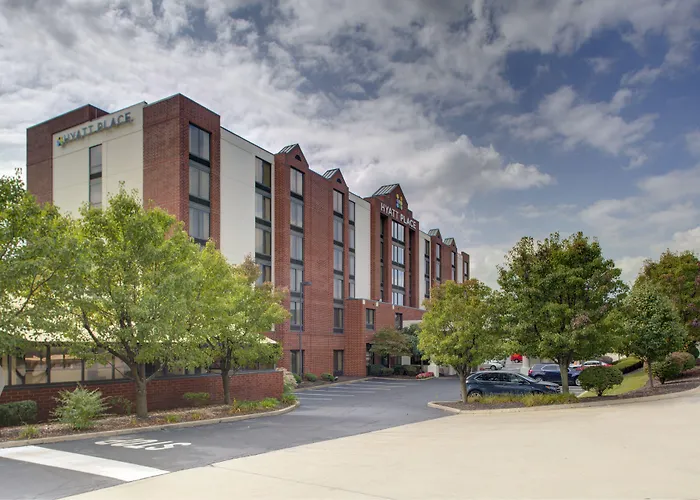 Cheap Hotels in Robinson Township (Allegheny County)