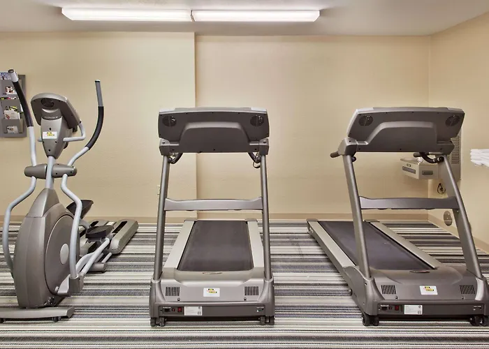 Cheap Hotels in Libertyville