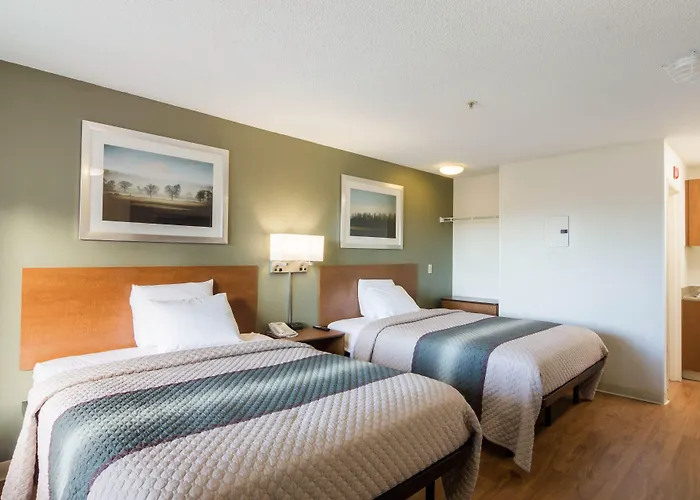Motels in Thornton