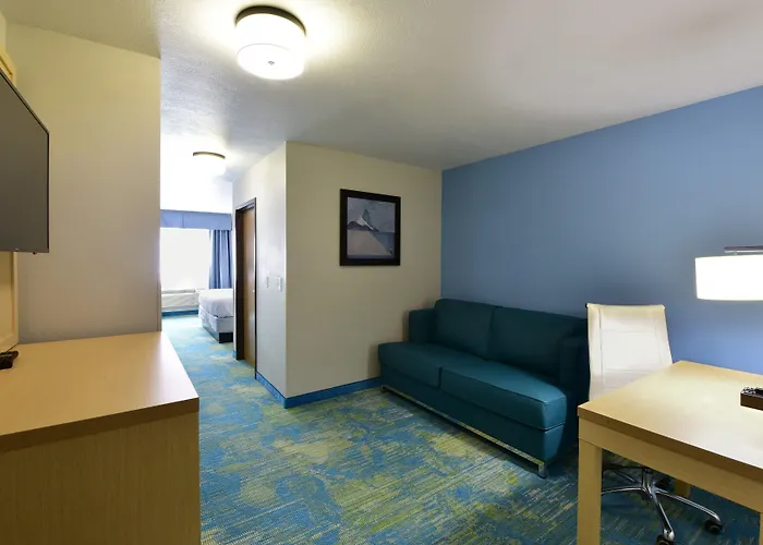 Motels in Riverton