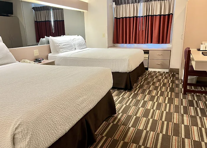 Cheap Hotels in Bloomington