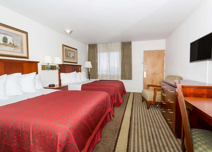 Motels in Kimball