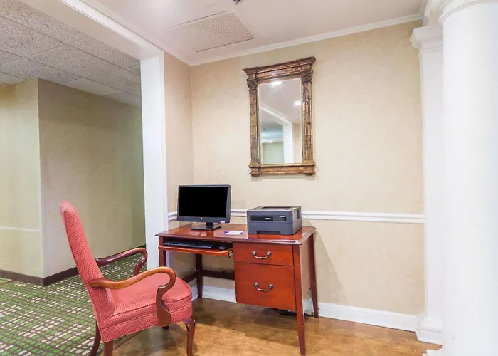 Cheap Hotels in Columbia