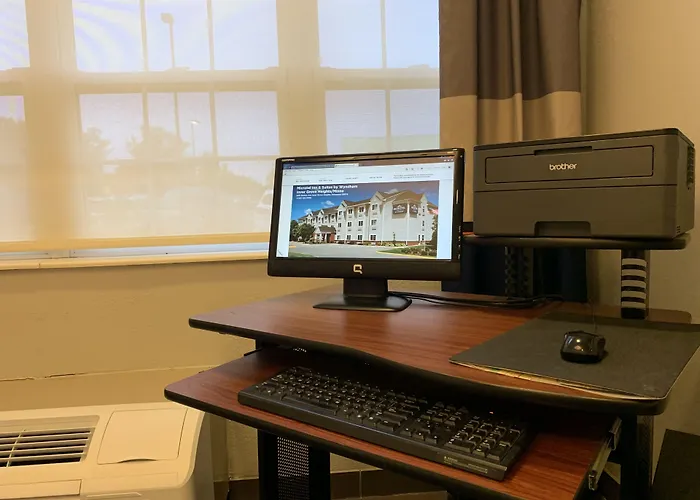 Cheap Hotels in Inver Grove Heights