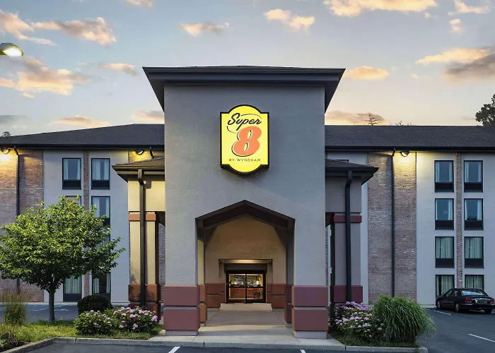 Cheap Hotels in Mount Laurel