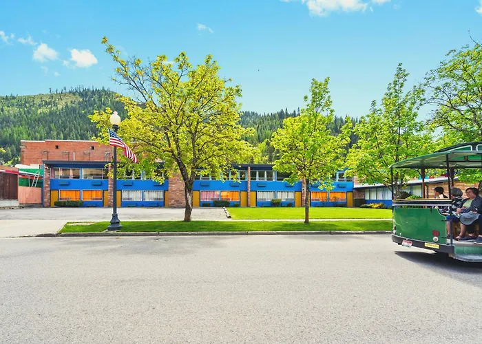 Motels in Trout Creek
